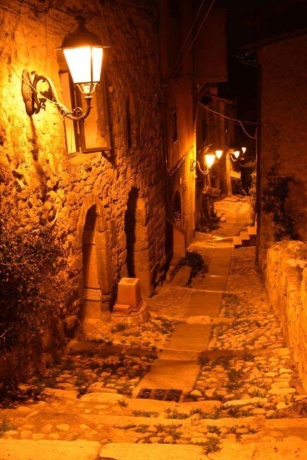 Апартаменти Al Castello Di Leprignano Capena Екстер'єр фото